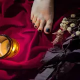 Dark Velvet & Botanicals — Candlelit Arch Study — SobreEmpreinte93