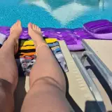 Holiday feet — LégerVoûte44